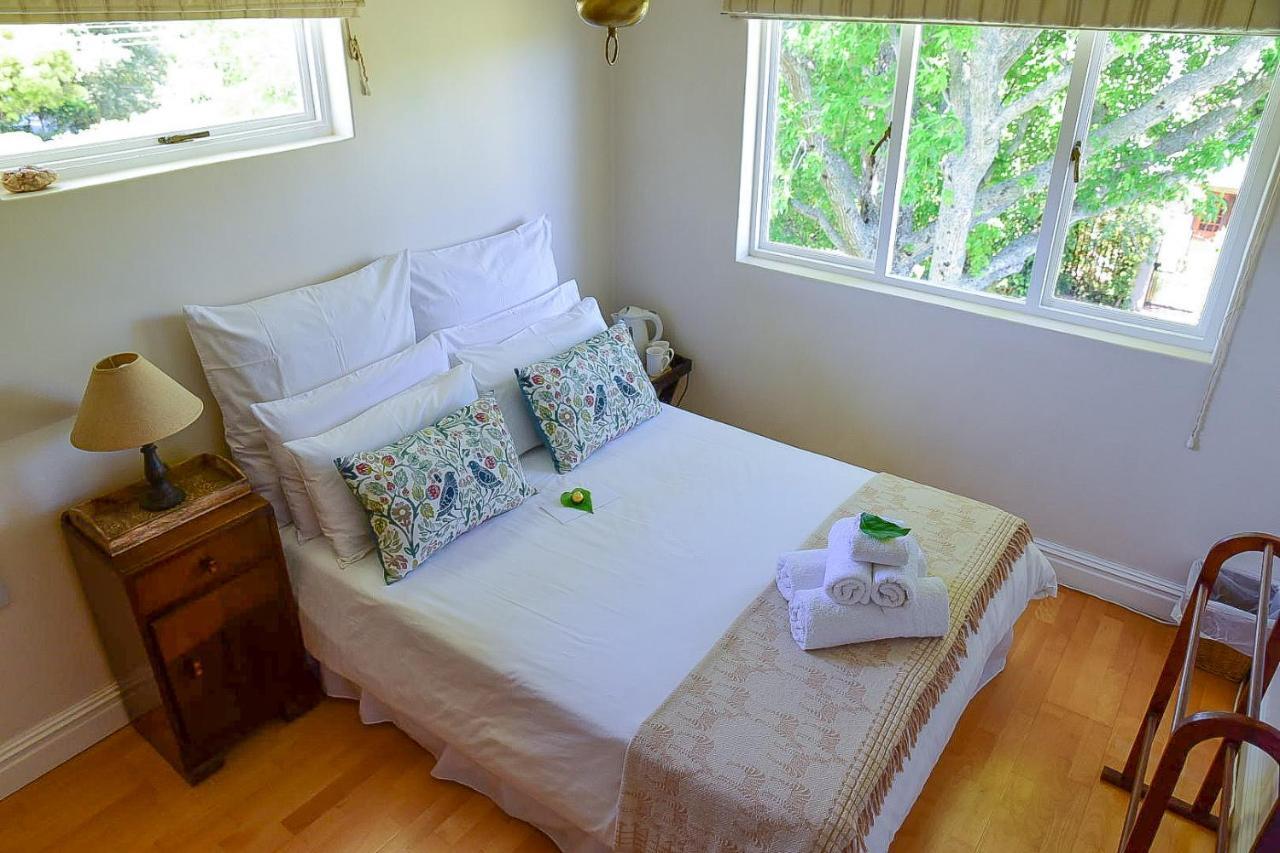 On Pinewood Guest House Ciudad del Cabo Exterior foto